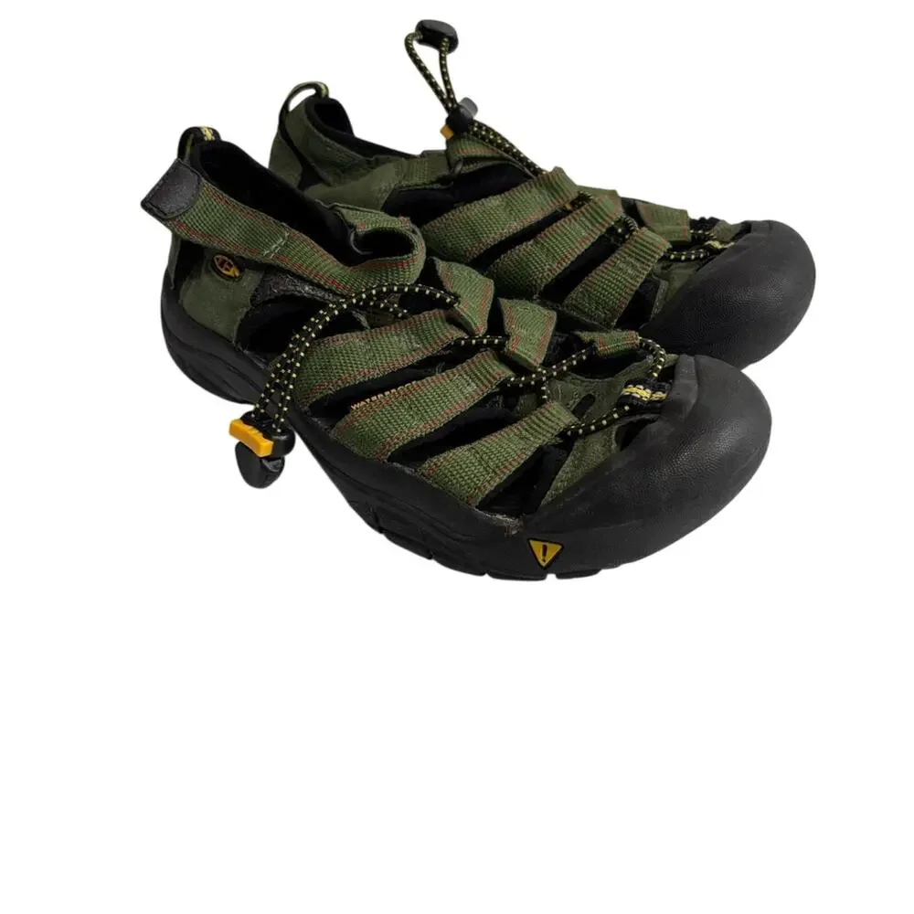 Keen Newport Green Waterproof Sandals Youth Size 3